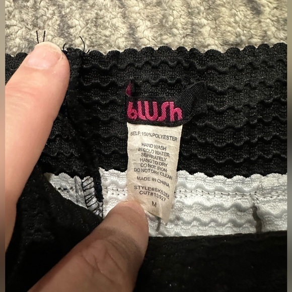 Women’s Blush brand black & white horizontal striped A-line skirt - Picture 3 of 4